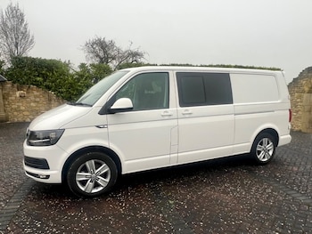 Used Volkswagen Transporter 2016 for sale - 77850509: Photo