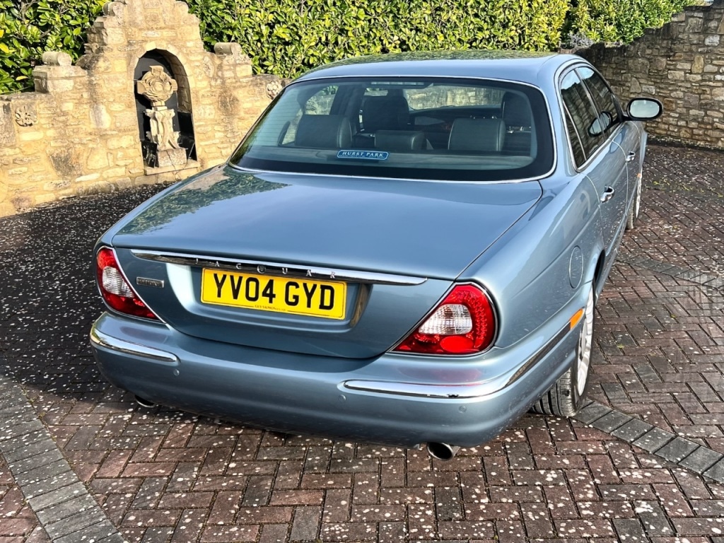 Used Jaguar XJ 2004 for sale - 78134058: Photo 11