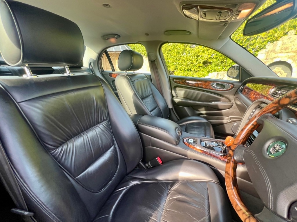 Used Jaguar XJ 2004 for sale - 78134058: Photo 15