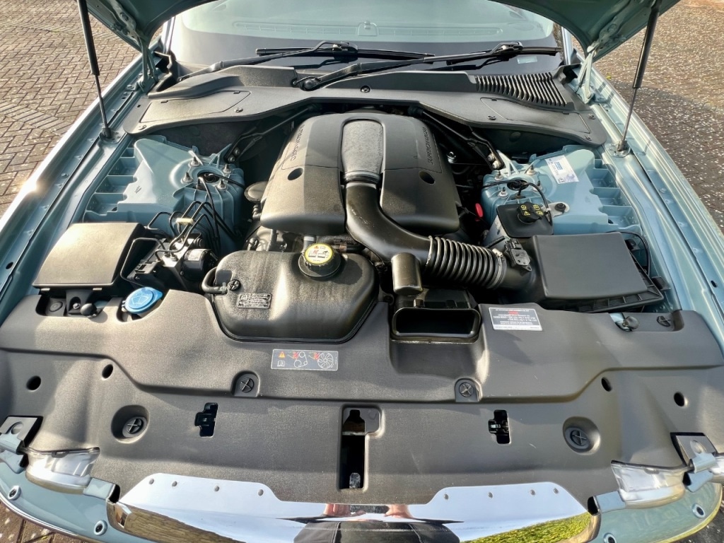 Used Jaguar XJ 2004 for sale - 78134058: Photo 25