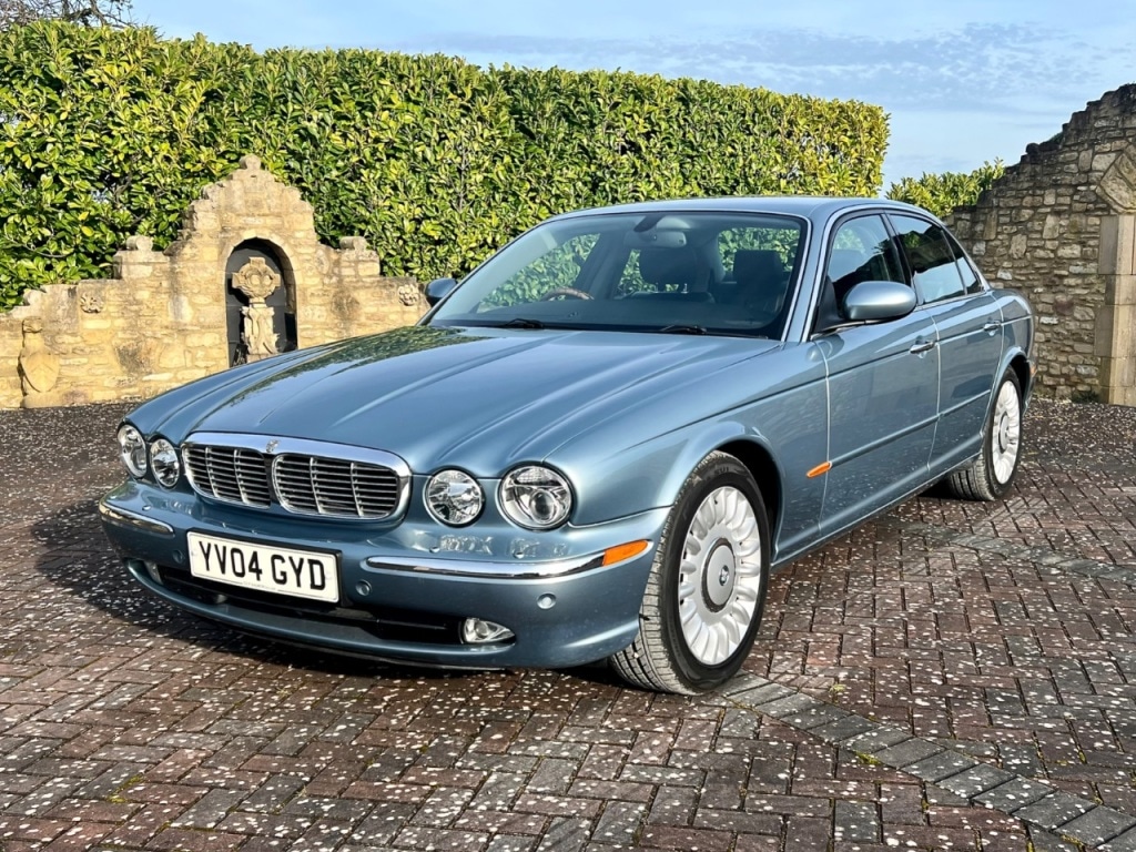 Used Jaguar XJ 2004 for sale - 78134058: Photo 3