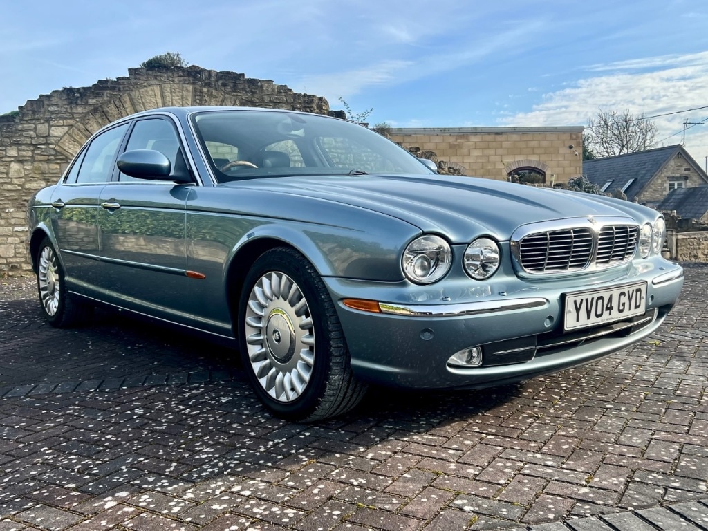 Used Jaguar XJ 2004 for sale - 78134058: Photo 4