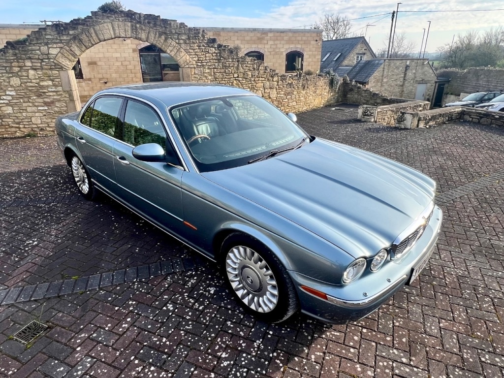 Used Jaguar XJ 2004 for sale - 78134058: Photo 6