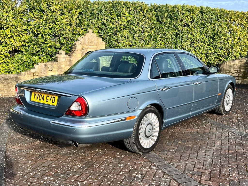 Used Jaguar XJ 2004 for sale - 78134058: Photo 7