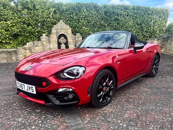 Used Abarth 124 Spider 2017 for sale - 78500426: Photo