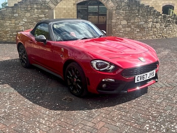 Used Abarth 124 Spider 2017 for sale - 78500426: Photo