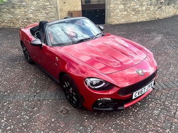 Used Abarth 124 Spider 2017 for sale - 78500426: Photo