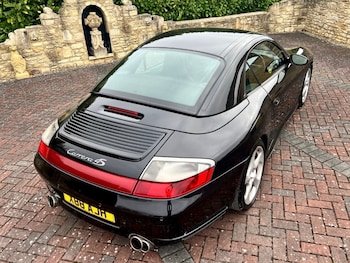 Used Porsche 911 2004 for sale - 76235187: Photo 4