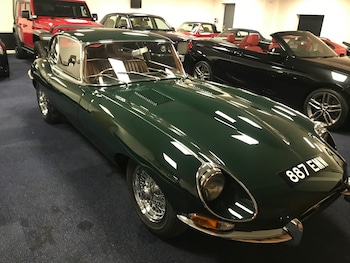 Used Jaguar E-Type 1968 for sale - 79460679: Photo