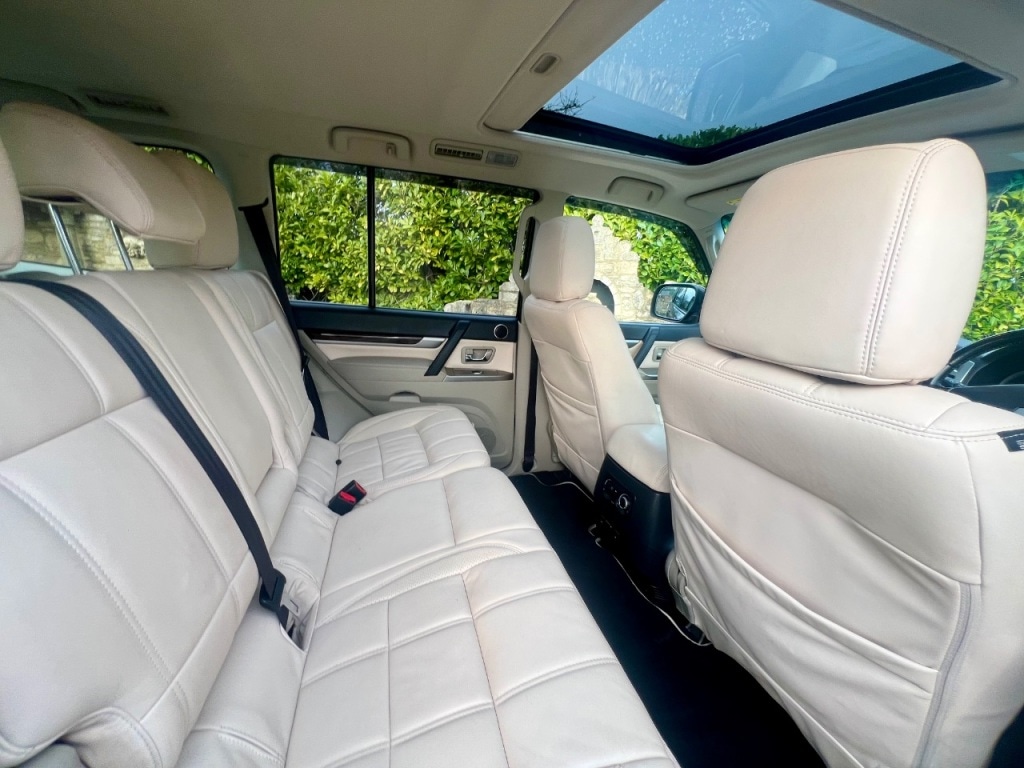 Used Mitsubishi Shogun 2016 for sale - 77990240: Photo 15