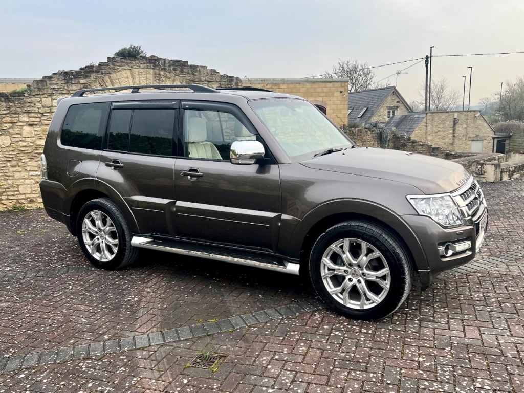 Used Mitsubishi Shogun 2016 for sale - 77990240: Photo 6