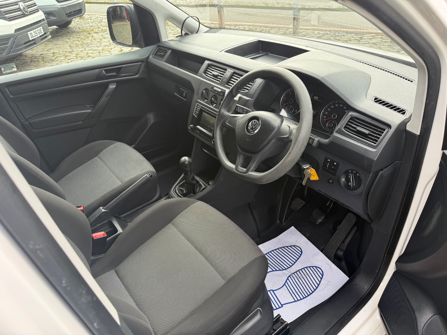 Used Volkswagen Caddy Maxi 2017 for sale - 77981322: Photo 15