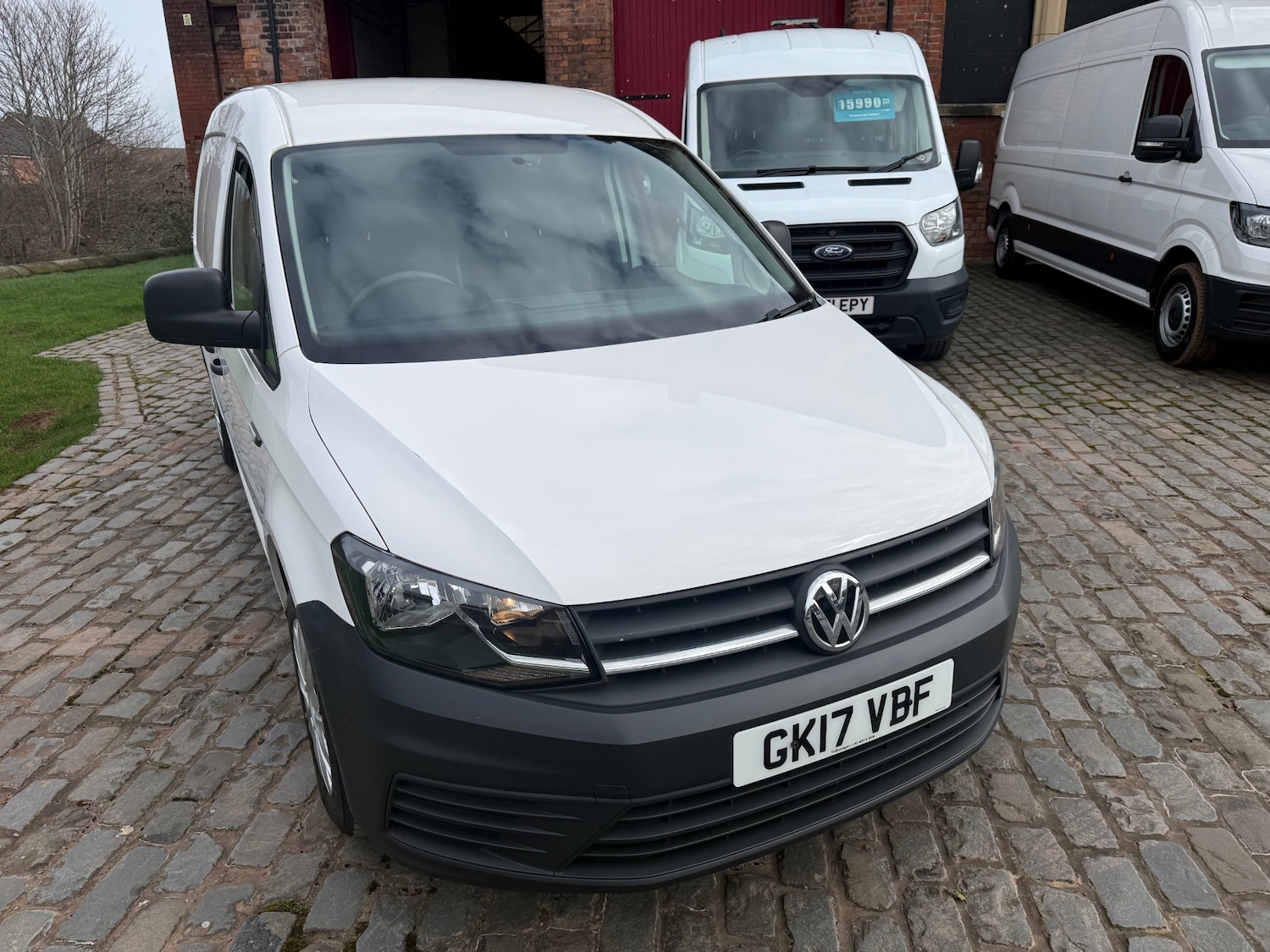 Used Volkswagen Caddy Maxi 2017 for sale - 77981322: Photo 3