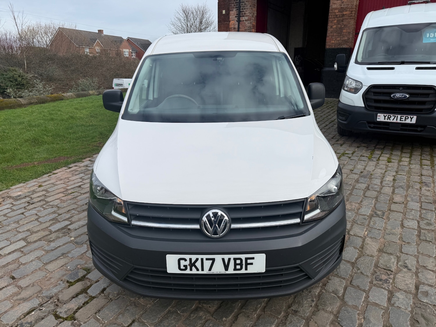Used Volkswagen Caddy Maxi 2017 for sale - 77981322: Photo 4