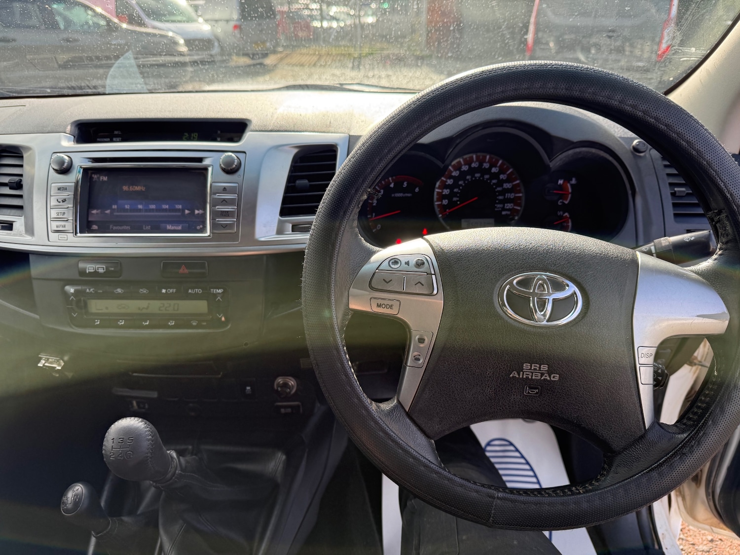 Used Toyota Hilux 2016 for sale - 78067110: Photo 21