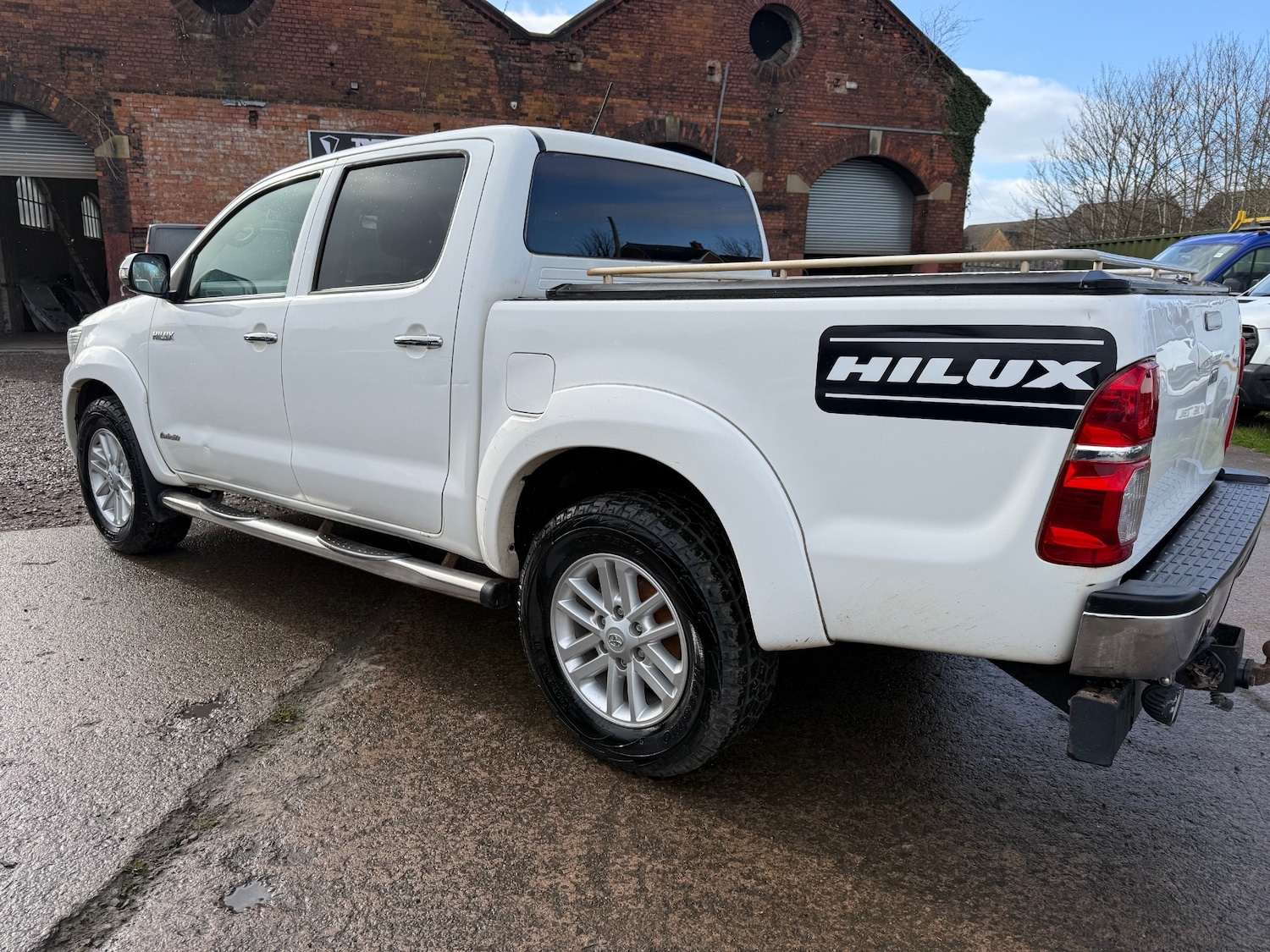 Used Toyota Hilux 2016 for sale - 78067110: Photo 6