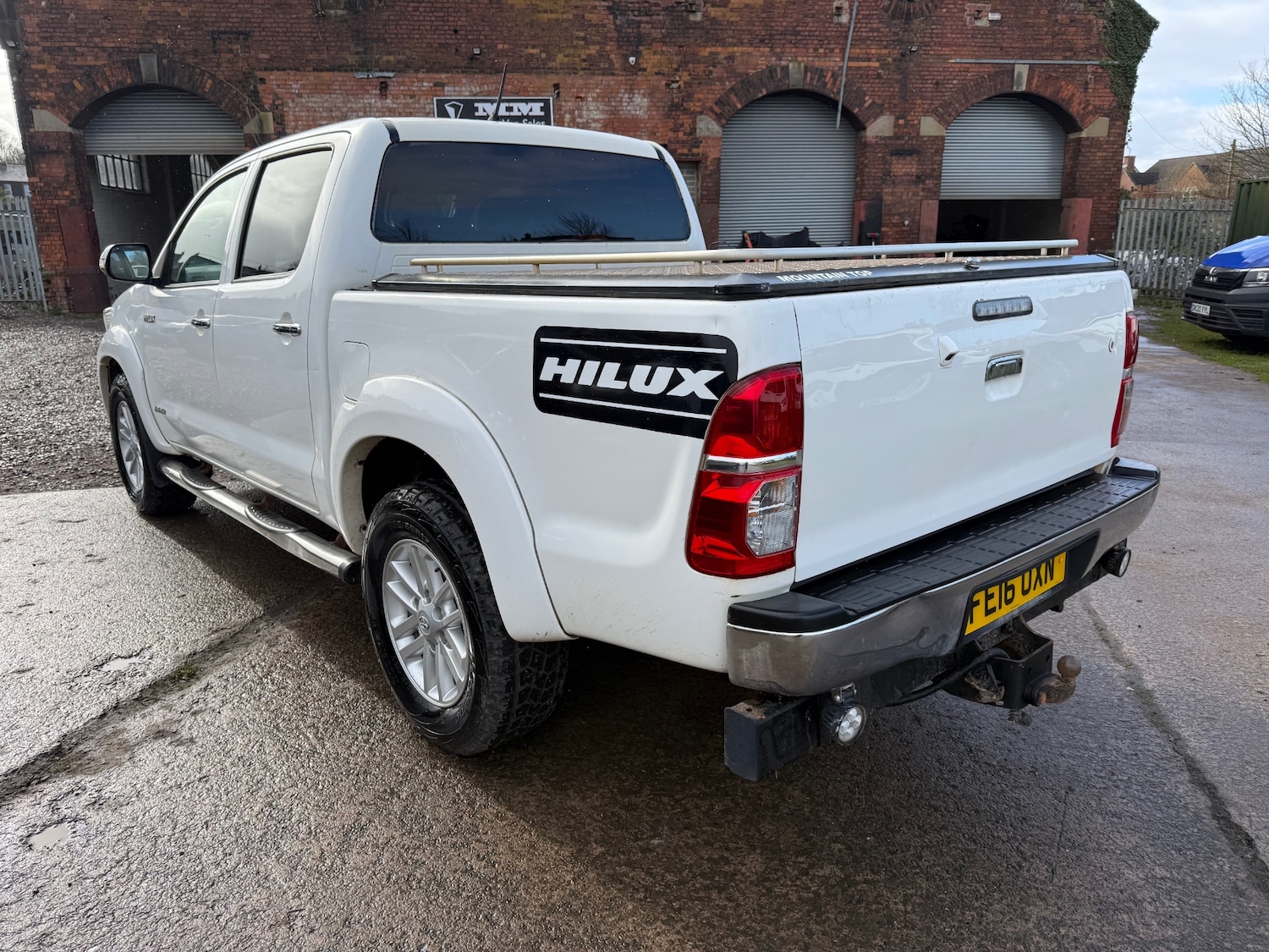 Used Toyota Hilux 2016 for sale - 78067110: Photo 7