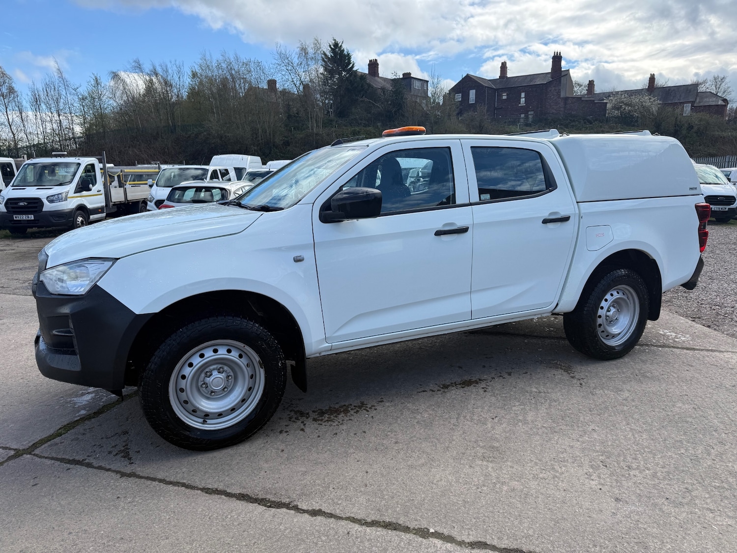 Used Isuzu D-Max 2022 for sale - 78125277: Photo 7