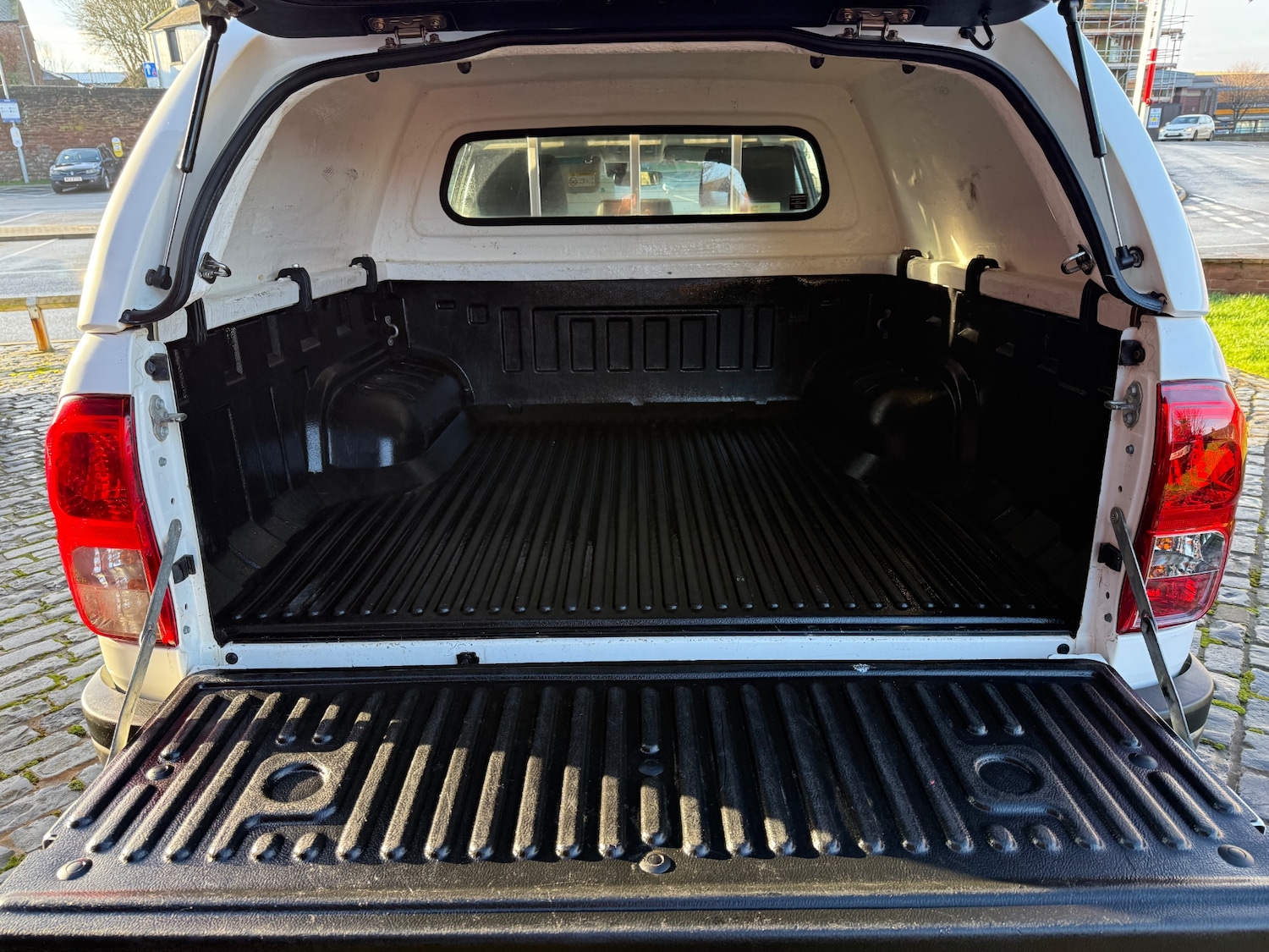 Used Toyota Hilux 2021 for sale - 77228299: Photo 15