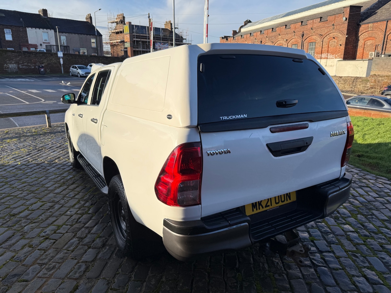 Used Toyota Hilux 2021 for sale - 77228299: Photo 8