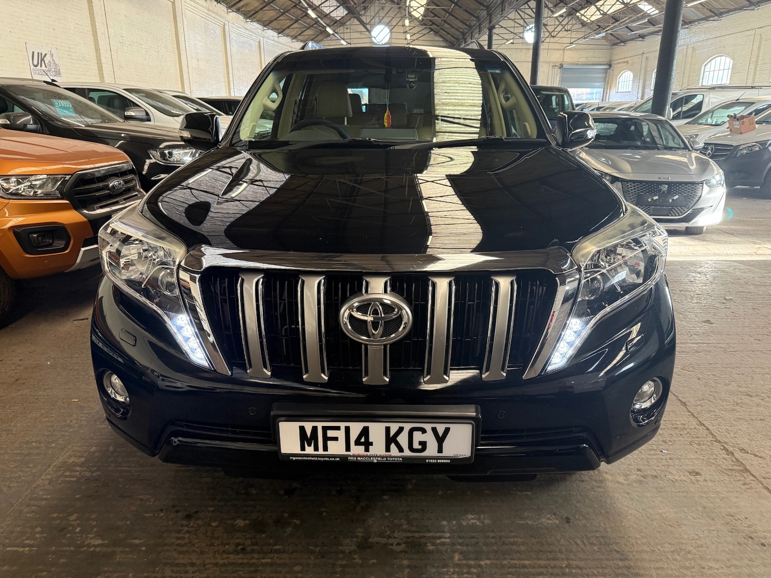 Used Toyota Land Cruiser 2014 for sale - 77236962: Photo 2