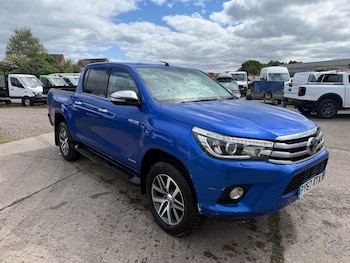 Used Toyota Hilux 2017 for sale - 78540758: Photo