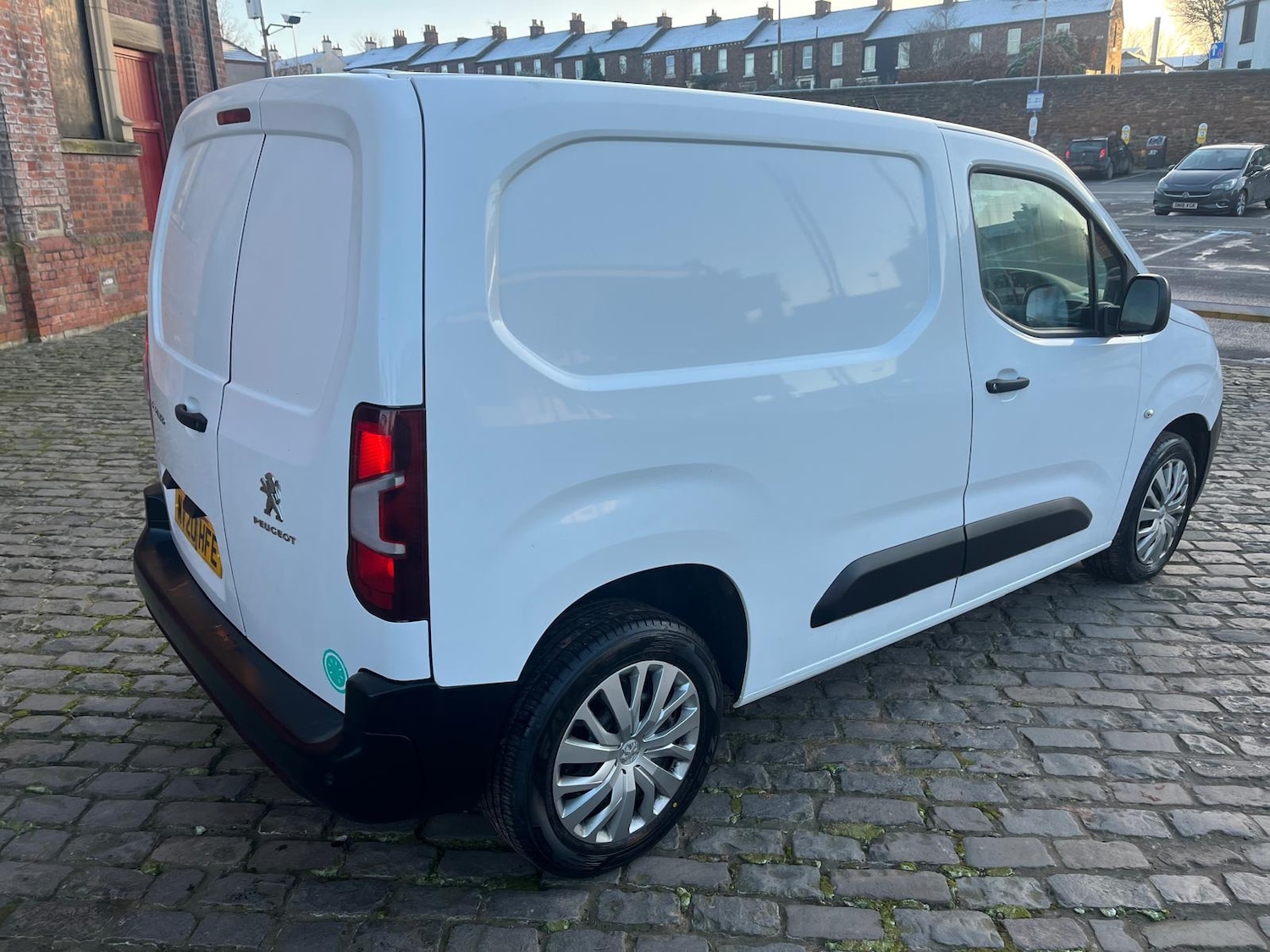 Used Peugeot Partner 2020 for sale - 76526526: Photo 11