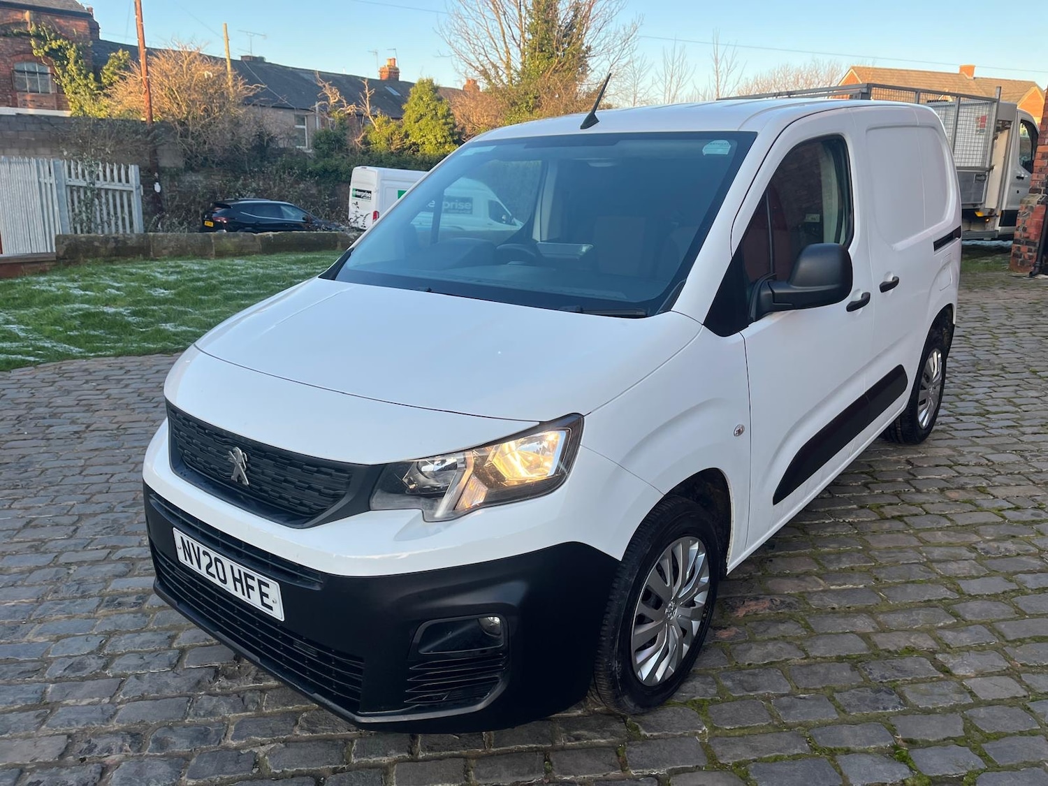 Used Peugeot Partner 2020 for sale - 76526526: Photo 4