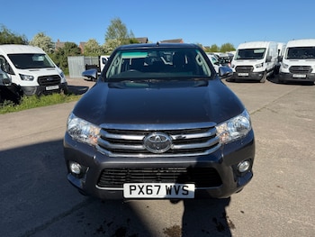 Used Toyota Hilux 2017 for sale - 78487096: Photo