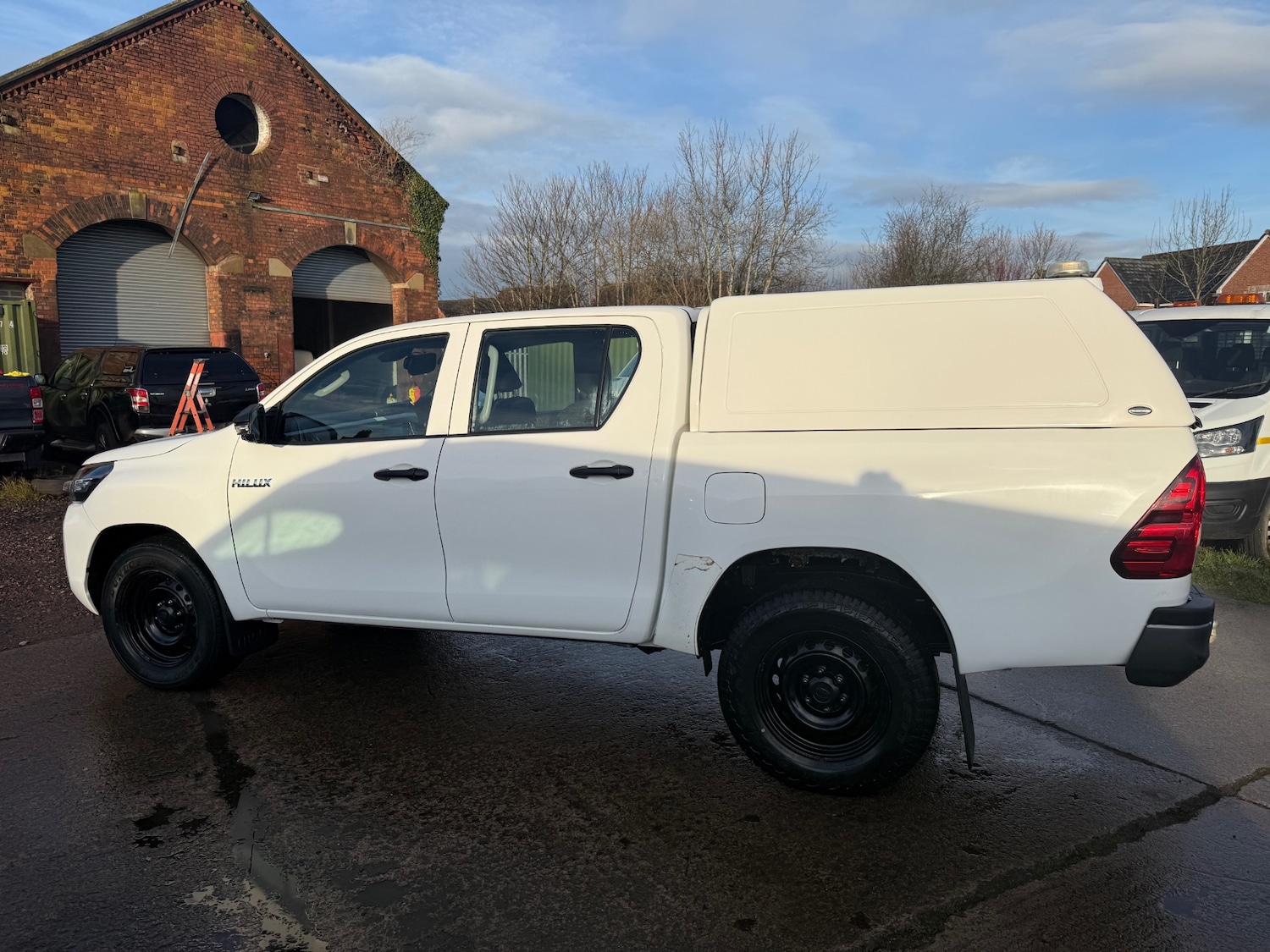Used Toyota Hilux 2021 for sale - 77236834: Photo 3