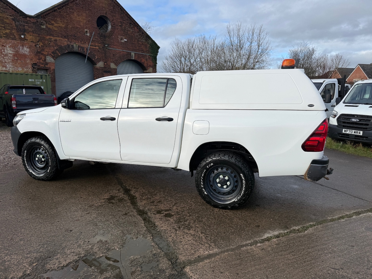 Used Toyota Hilux 2020 for sale - 77482701: Photo 8