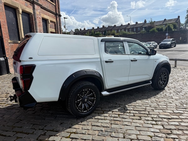 Used Isuzu D-Max 2021 for sale - 75702408: Photo 12