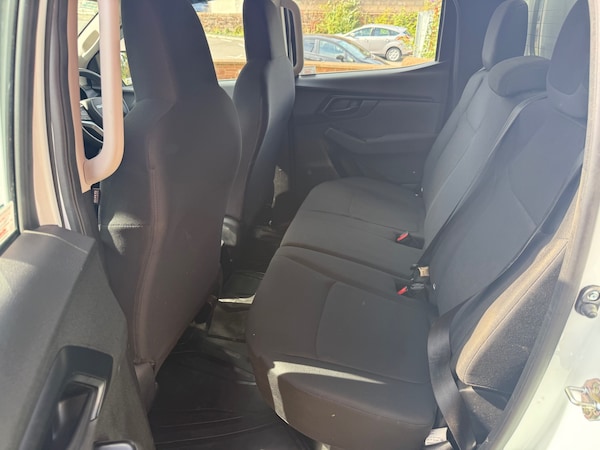 Used Isuzu D-Max 2021 for sale - 75702408: Photo 14