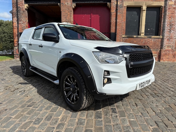 Used Isuzu D-Max 2021 for sale - 75702408: Photo 2
