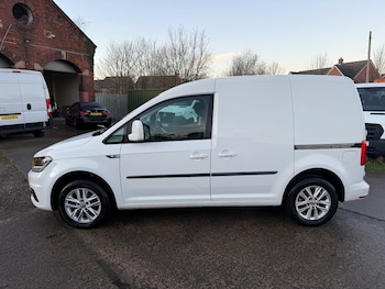 Used Volkswagen Caddy 2018 for sale - 76972297: Photo