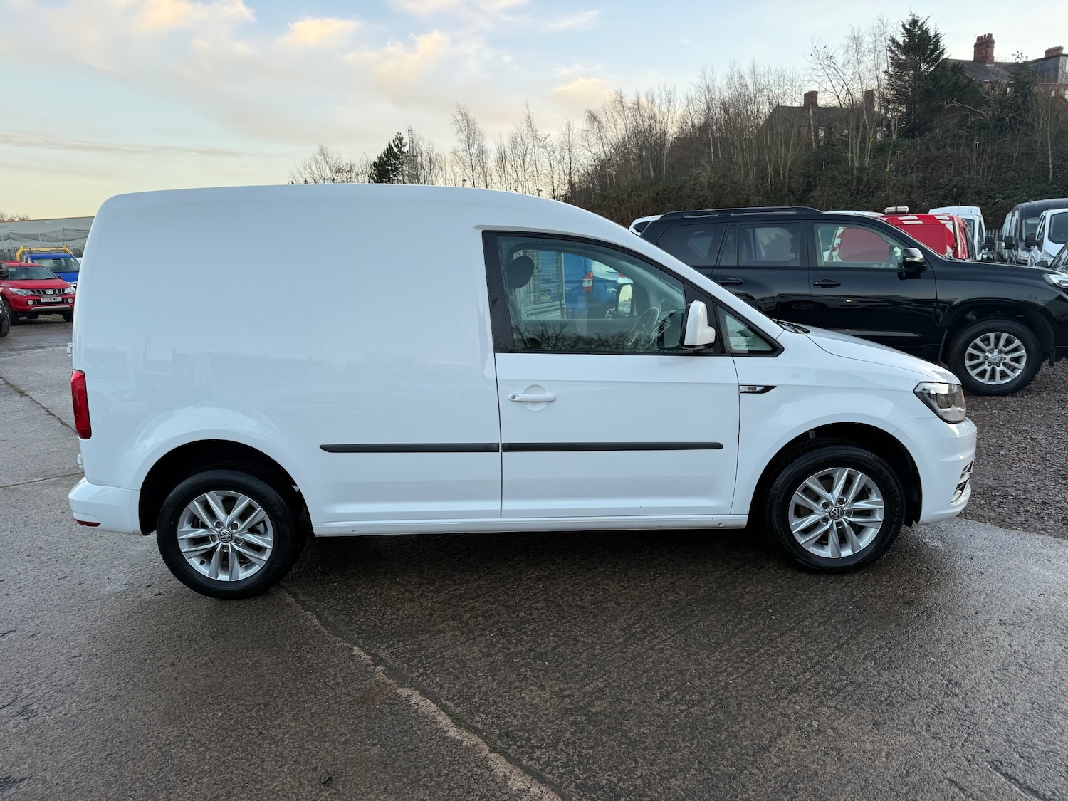 Used Volkswagen Caddy 2018 for sale - 76972297: Photo 7