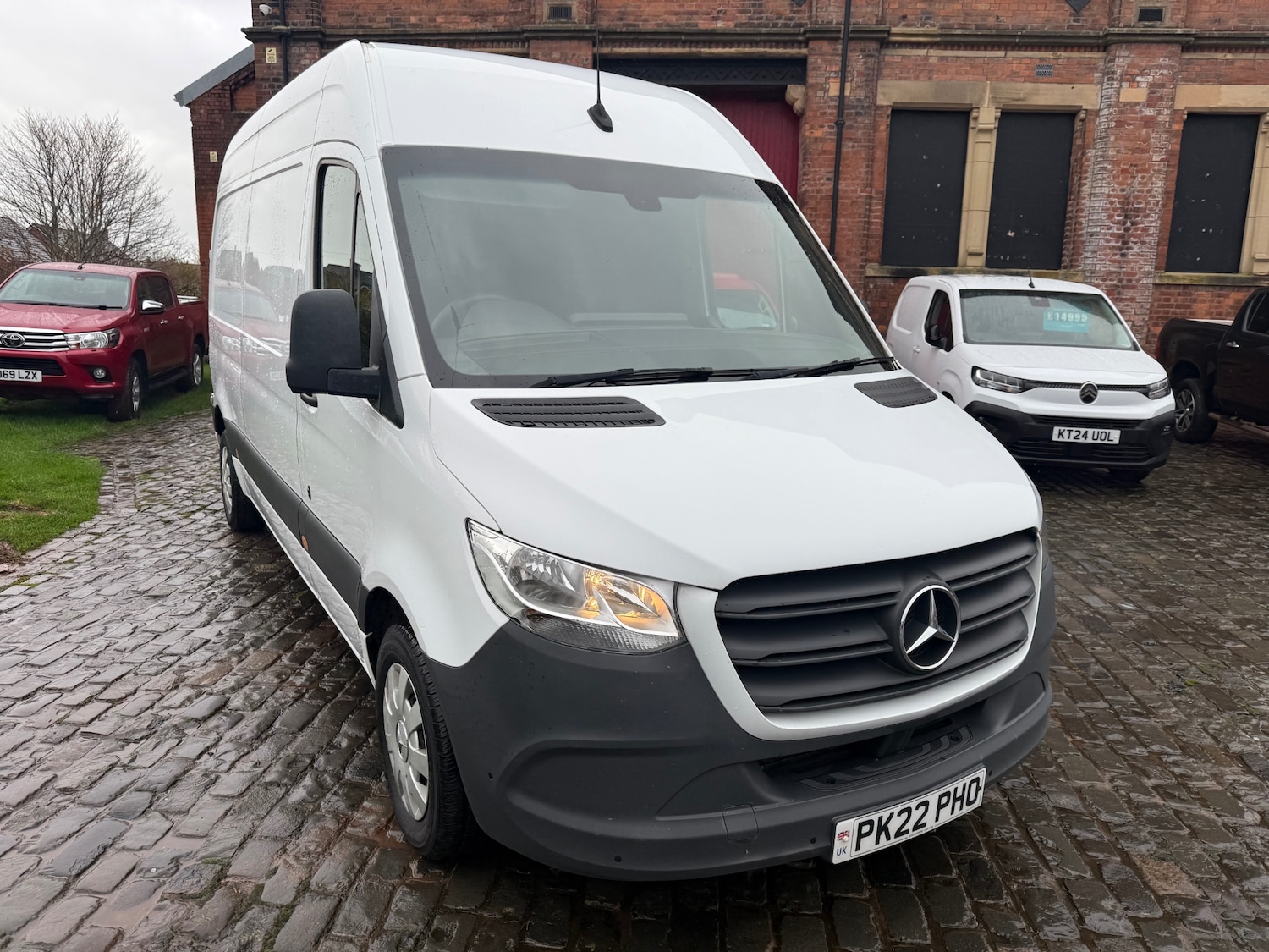 Used Mercedes-Benz Sprinter 2022 for sale - 76570816: Photo 2