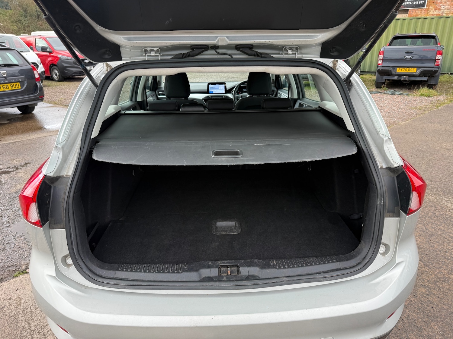 Used Ford Focus 2019 for sale - 78064521: Photo 11