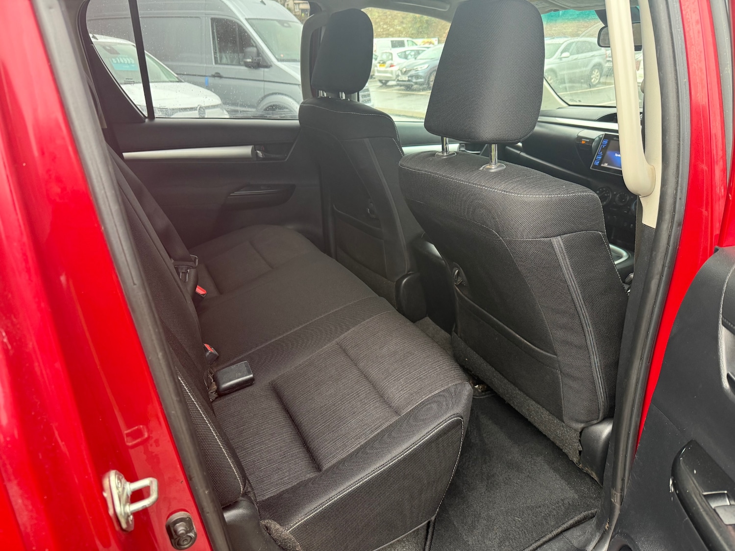 Used Toyota Hilux 2019 for sale - 77165314: Photo 11