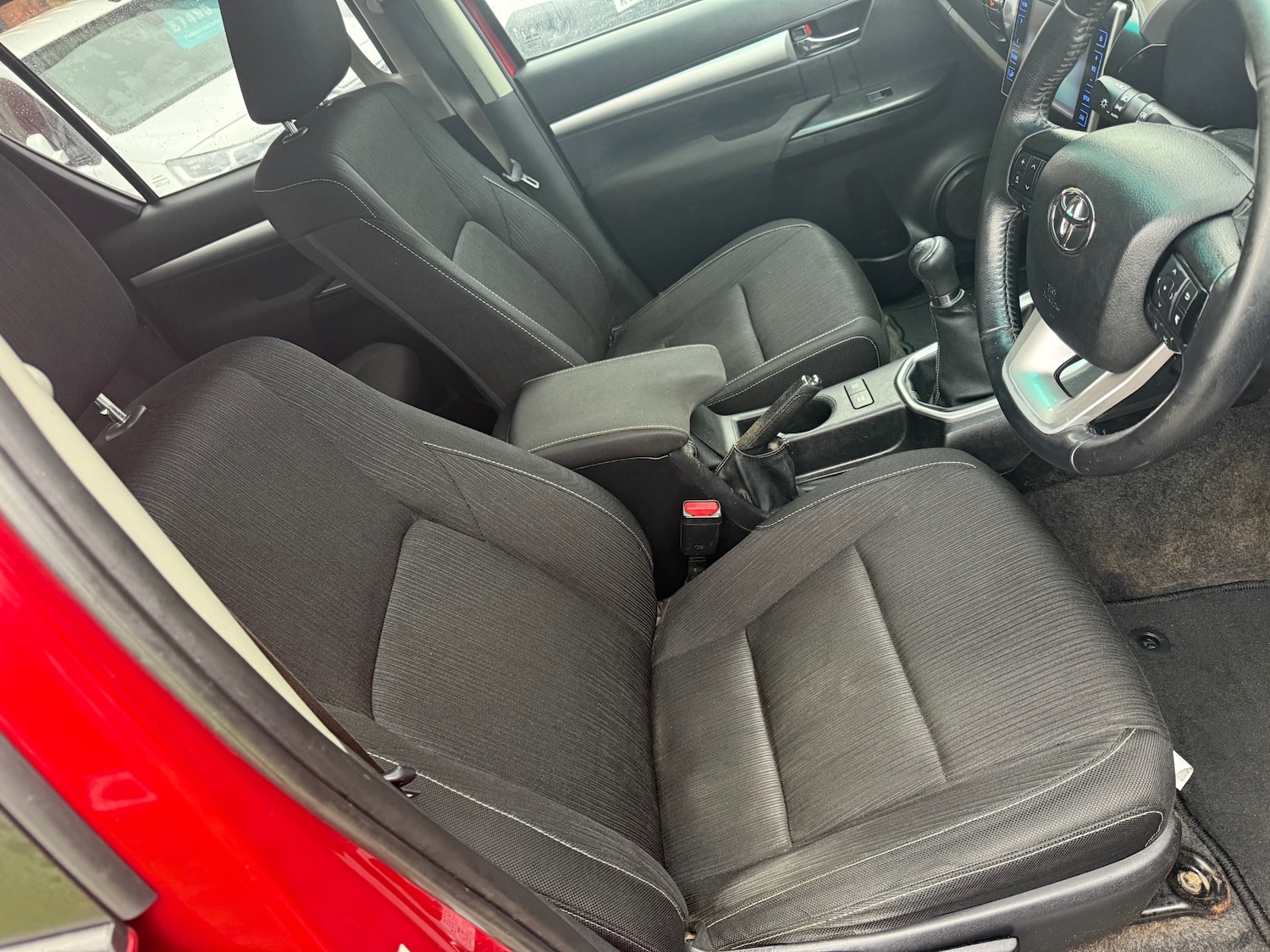 Used Toyota Hilux 2019 for sale - 77165314: Photo 12