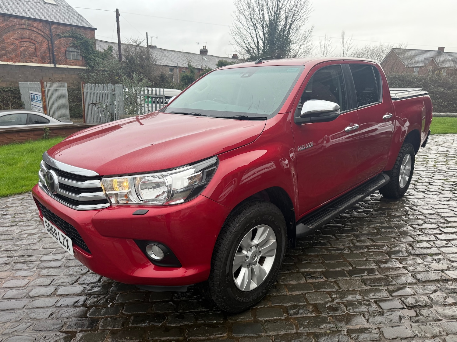 Used Toyota Hilux 2019 for sale - 77165314: Photo 4