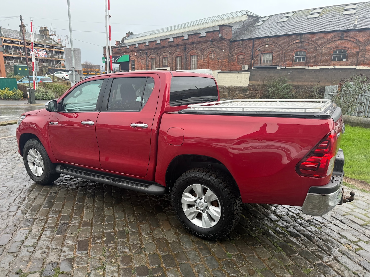 Used Toyota Hilux 2019 for sale - 77165314: Photo 6
