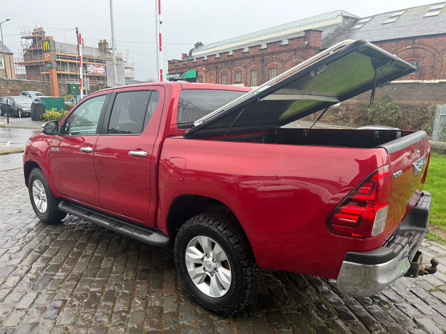 Used Toyota Hilux 2019 for sale - 77165314: Photo 8
