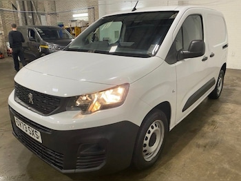 Used Peugeot Partner 2023 for sale - 78700108: Photo