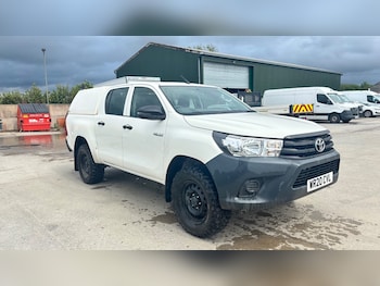 Used Toyota Hilux 2020 for sale - 78876044: Photo