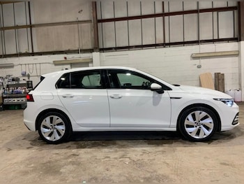 Used Volkswagen Golf 2021 for sale - 78802946: Photo