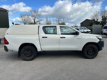 Used Toyota Hilux 2019 for sale - 78574712: Photo