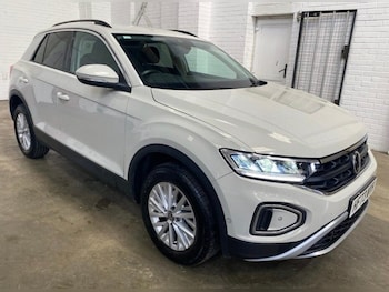 Used Volkswagen T-Roc 2023 for sale - 78790307: Photo