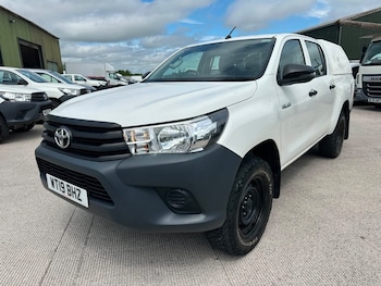 Used Toyota Hilux 2019 for sale - 78940250: Photo