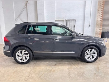 Used Volkswagen Tiguan 2023 for sale - 78778611: Photo
